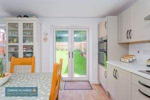 Photo 7- click for photo gallery